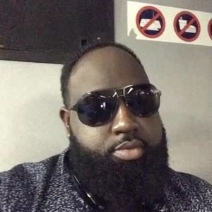 Meet your Posher, Terrell